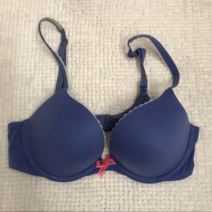 Victoria’s Secret Body by Victoria Push-Up bra